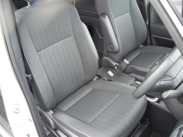 Toyota Noah — фото 8