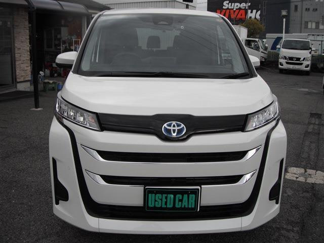 Toyota Noah — фото 10
