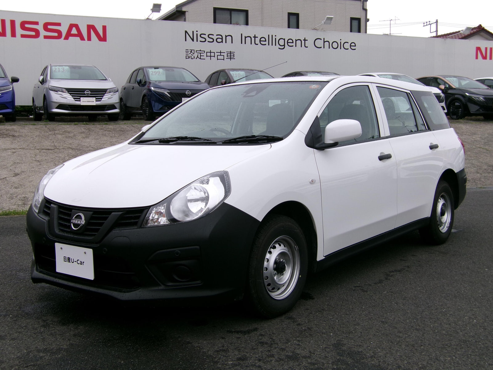 Nissan AD — фото 12