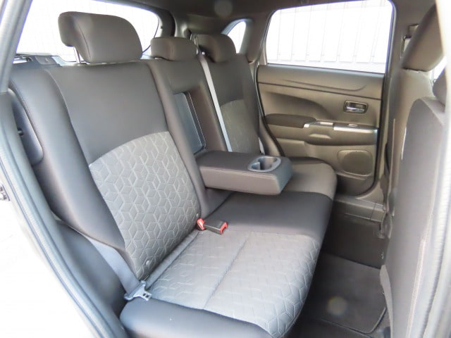Mitsubishi RVR — фото 10
