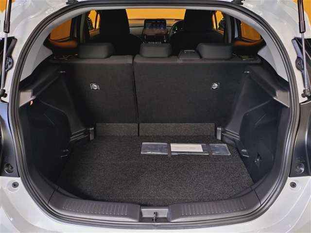 Toyota Aqua — фото 10