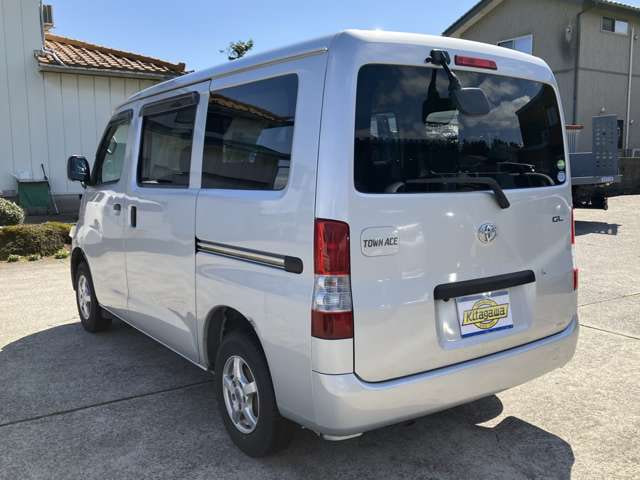 Toyota Townace VAN — фото 7