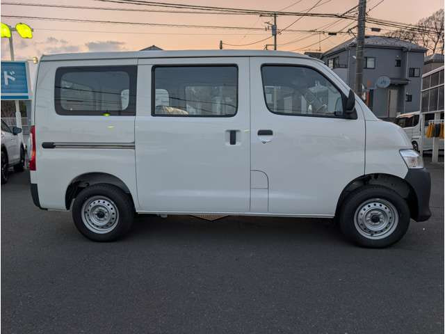 Mazda Bongo VAN — фото 4