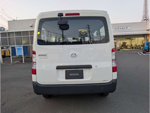 Mazda Bongo VAN — фото 6