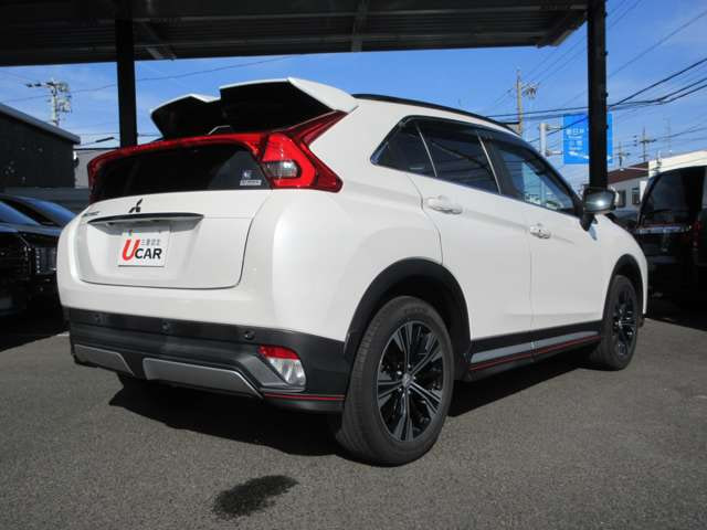 Mitsubishi Eclipse Cross — фото 8