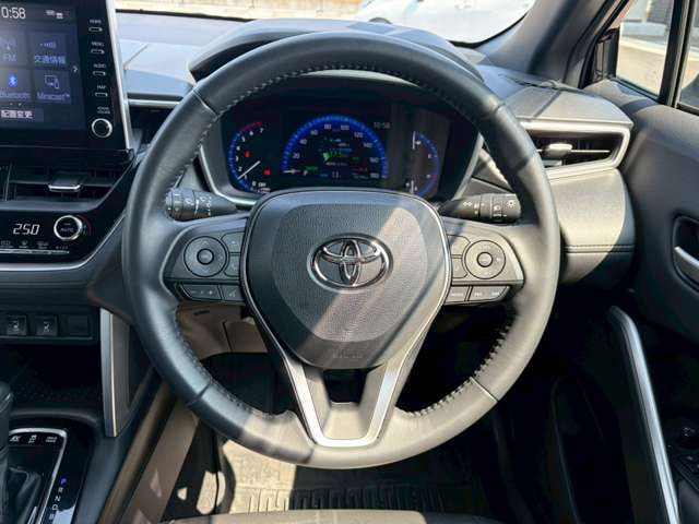 Toyota Corolla Cross — фото 15