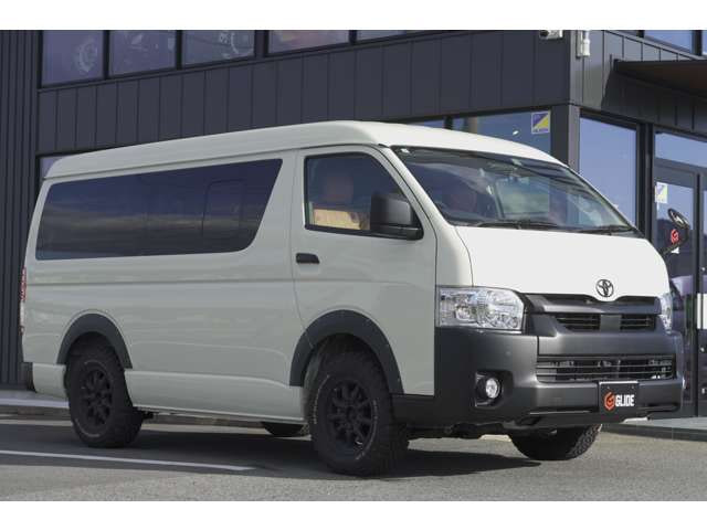Toyota Hiace — фото 7