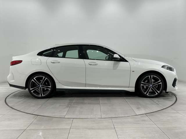 BMW 2 Series Gran Coupe — фото 5