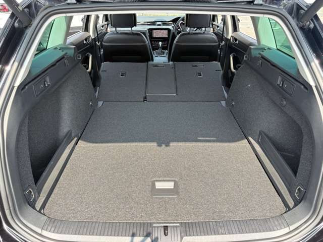 Volkswagen Passat Variant — фото 8