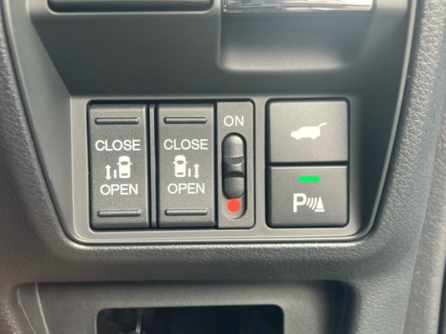 Honda Odyssey — фото 10