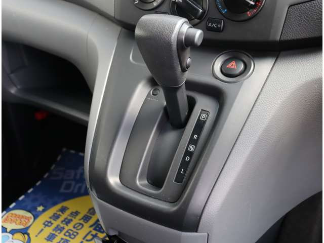 Nissan NV200 Vanette VAN — фото 13