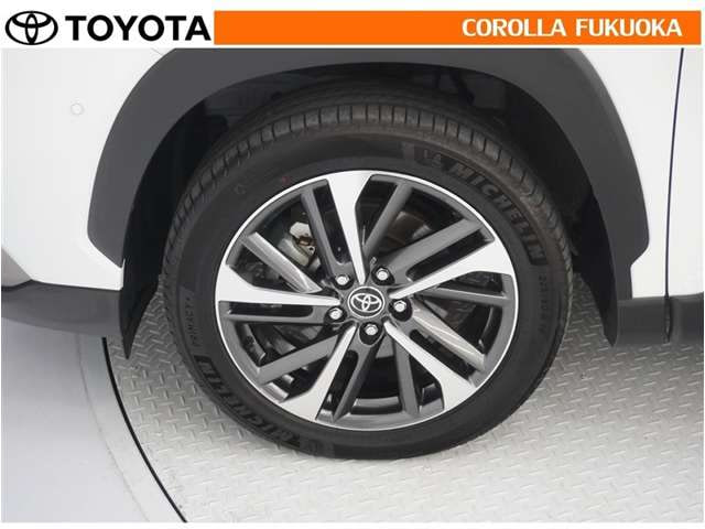 Toyota Corolla Cross — фото 9