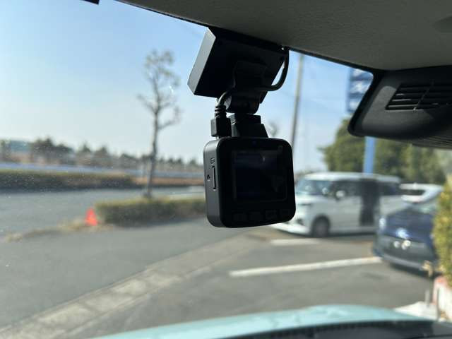 Suzuki Wagon R Smile — фото 11