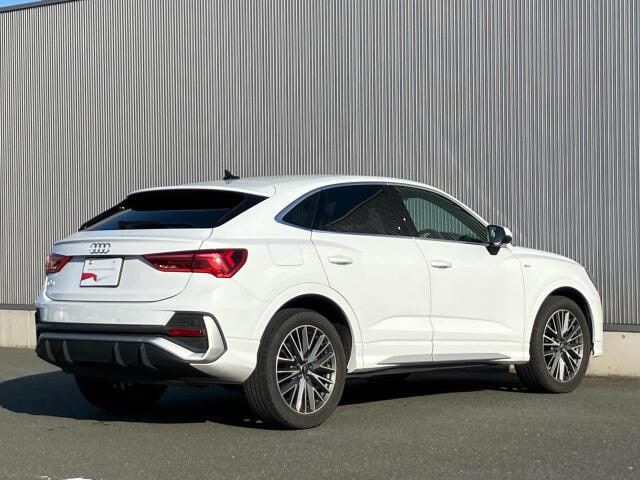 Audi Q3 Sportback — фото 4