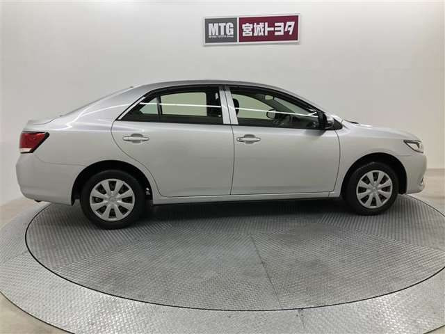 Toyota Allion — фото 4