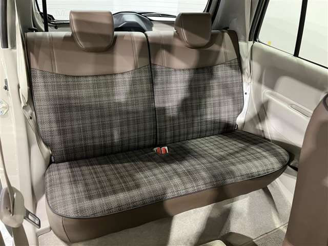 Suzuki Alto Lapin — фото 6