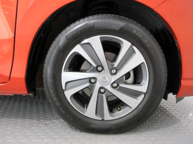 Honda Freed Plus — фото 12