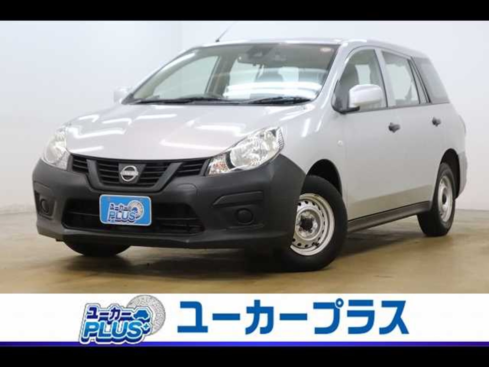 Nissan AD — фото 15
