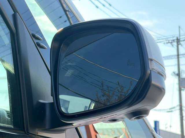Toyota Noah — фото 9
