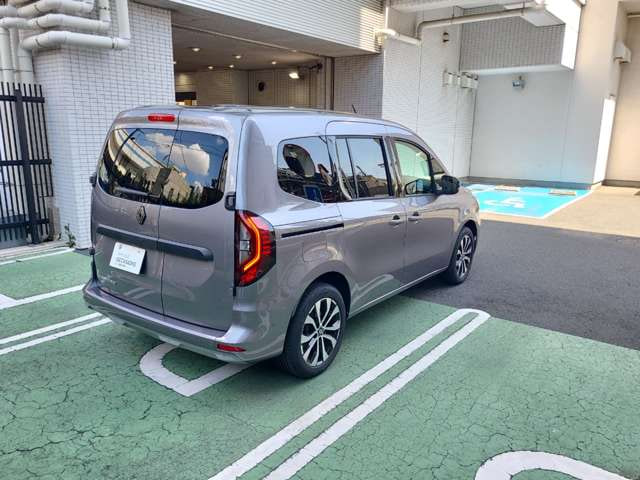 Renault Kangoo — фото 7