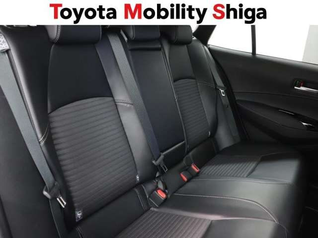 Toyota Corolla Touring — фото 14