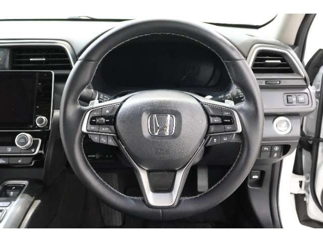 Honda Insight — фото 6
