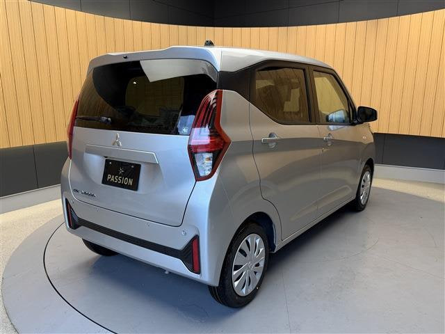 Mitsubishi EK Wagon — фото 8