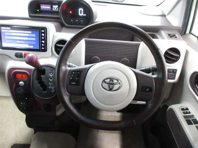 Toyota Porte — фото 7