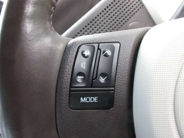 Toyota Porte — фото 11