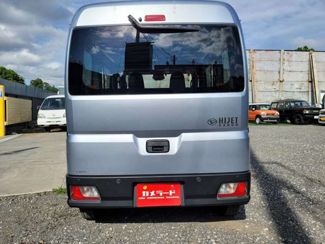 Daihatsu Hijet Cargo — фото 7
