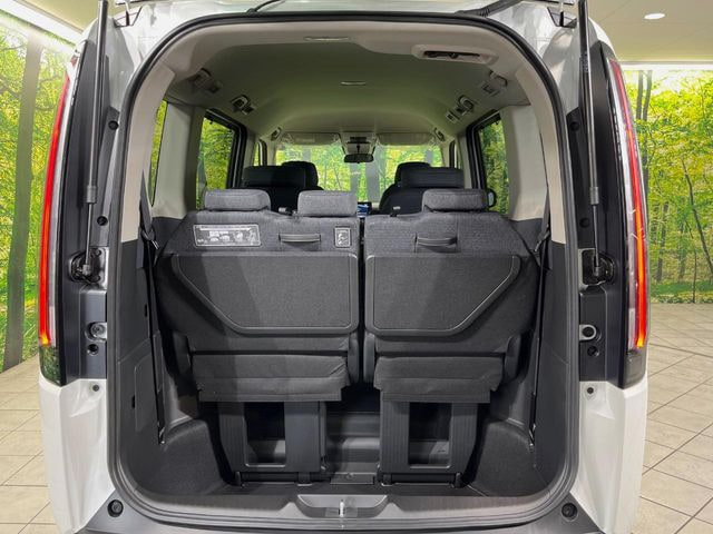 Honda Step WGN — фото 14