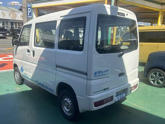Mitsubishi Minicab Miev — фото 3