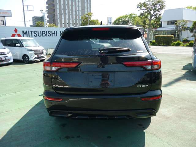 Mitsubishi Outlander — фото 3