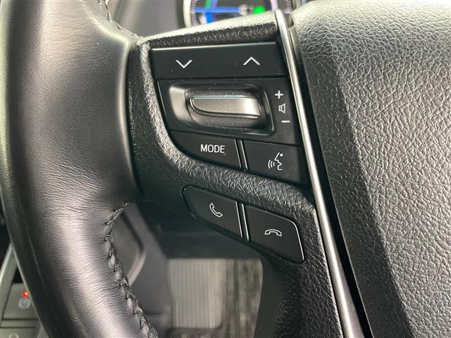Toyota Alphard — фото 8