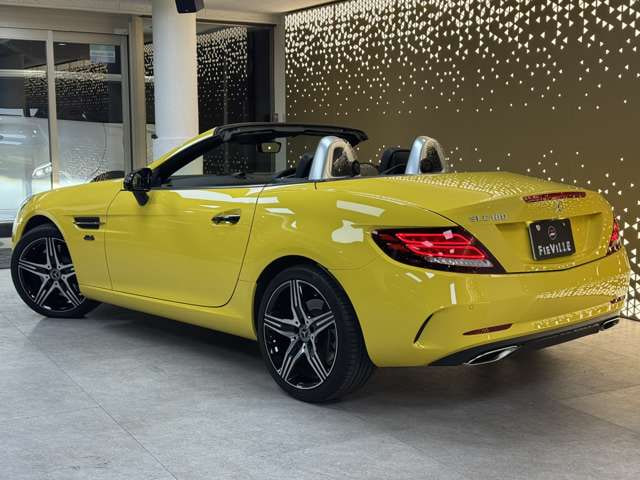 Mercedes Benz SLC — фото 6