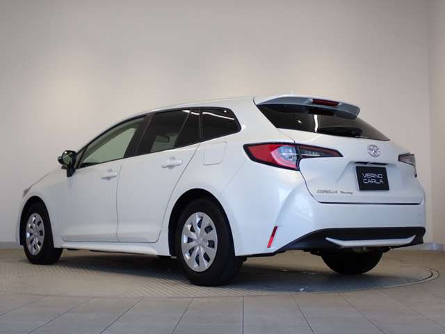 Toyota Corolla Touring — фото 7