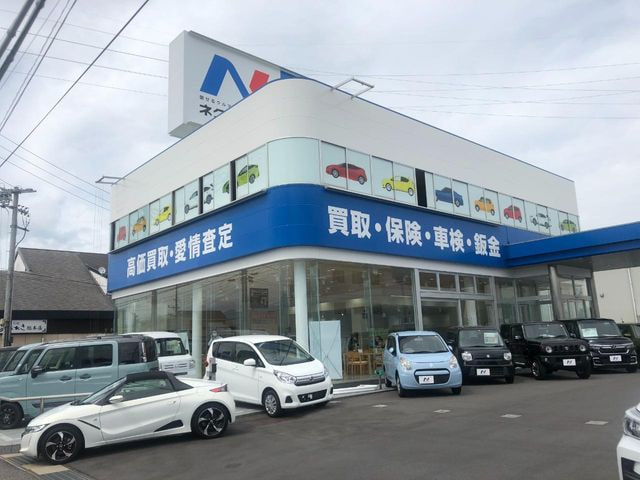 Toyota Sienta — фото 9