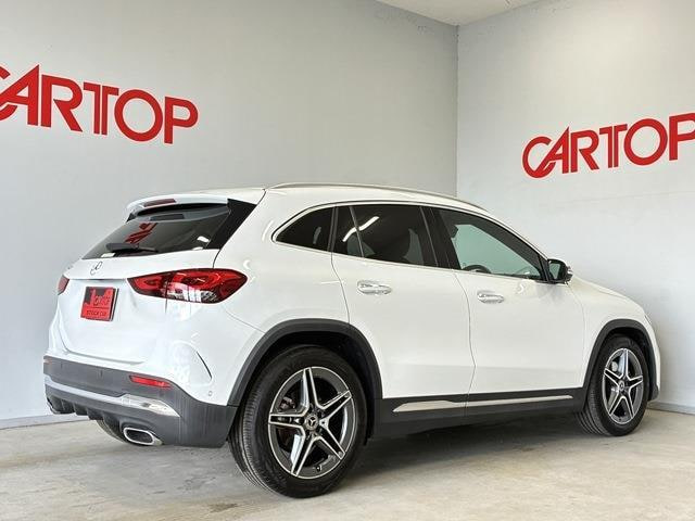 Mercedes Benz GLA Class — фото 10