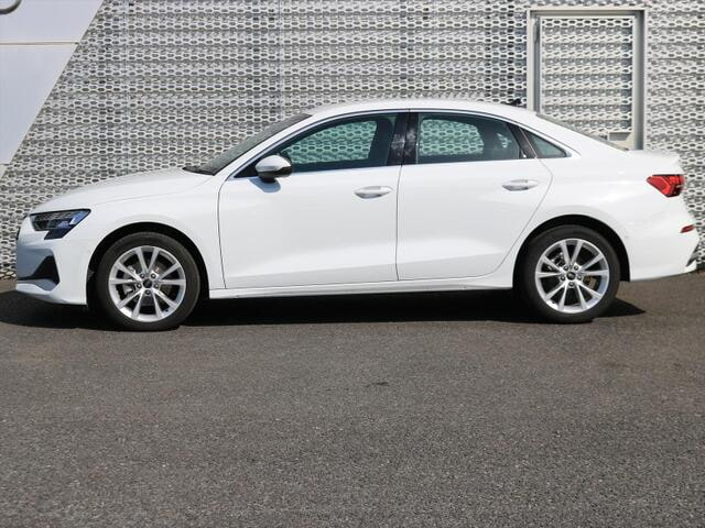 Audi A3 Sedan — фото 3