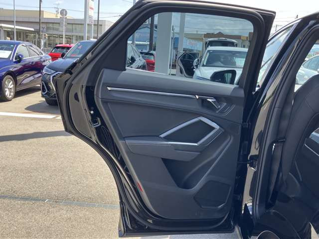 Audi Q3 Sportback — фото 9
