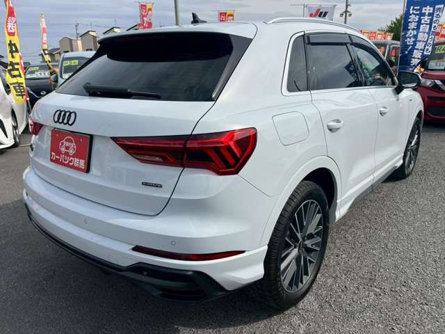 Audi Q3 — фото 5