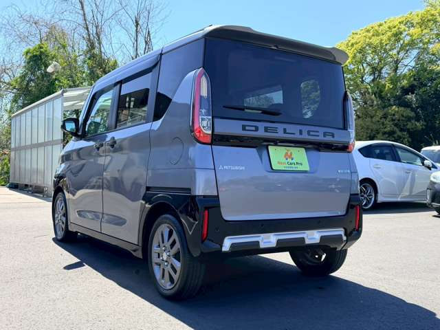Mitsubishi Delica Mini — фото 4