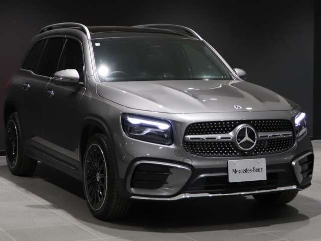 Mercedes Benz GLB — фото 8