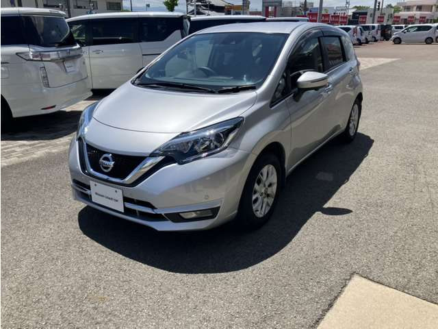 Nissan Note — фото 9