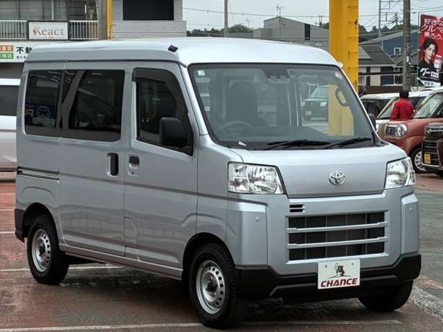 Toyota Pixis VAN — фото 6