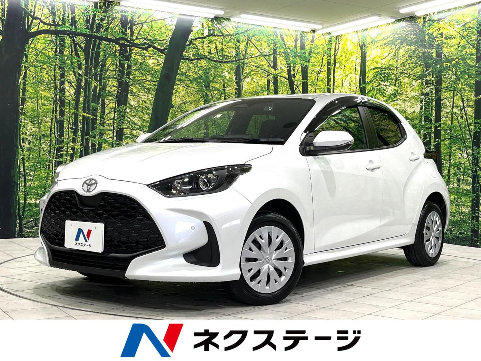 Toyota Yaris — фото 12