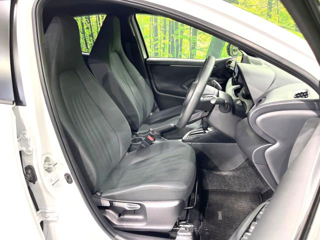 Toyota Yaris — фото 13