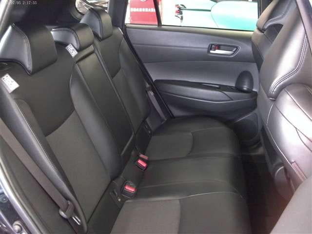 Toyota Corolla Cross — фото 9