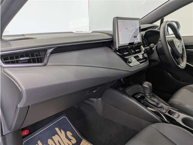 Toyota Corolla Touring — фото 13