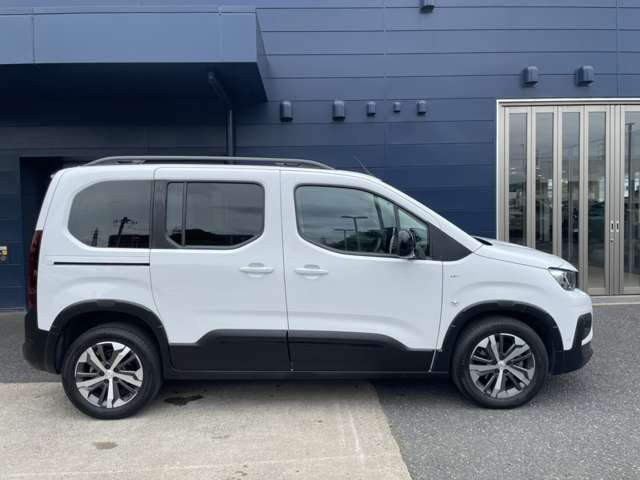 Peugeot Rifter — фото 8